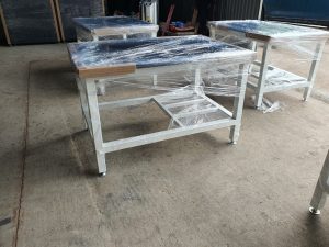 BÀN ĐỂ MÁY ĐO KHUNG THÉP MẶT ĐÁ KIM SA 04