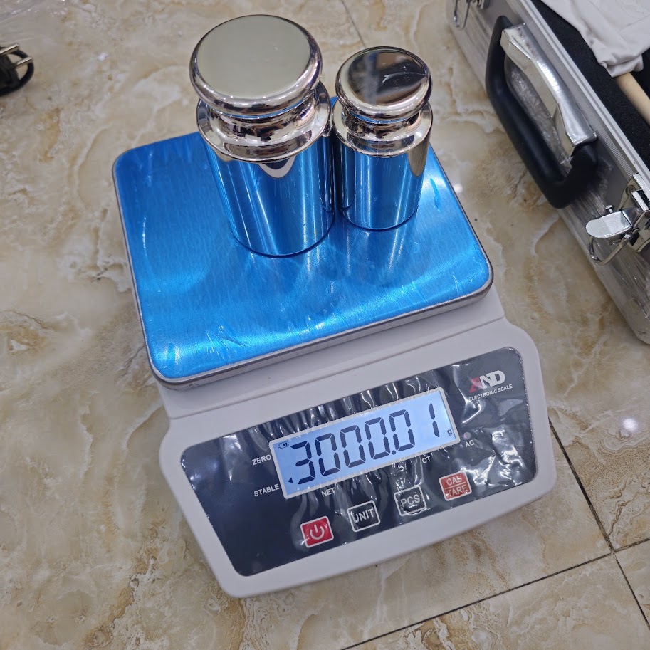 CÂN ĐIỆN TỬ 2 SỐ LẺ CZ-A 3000G 04